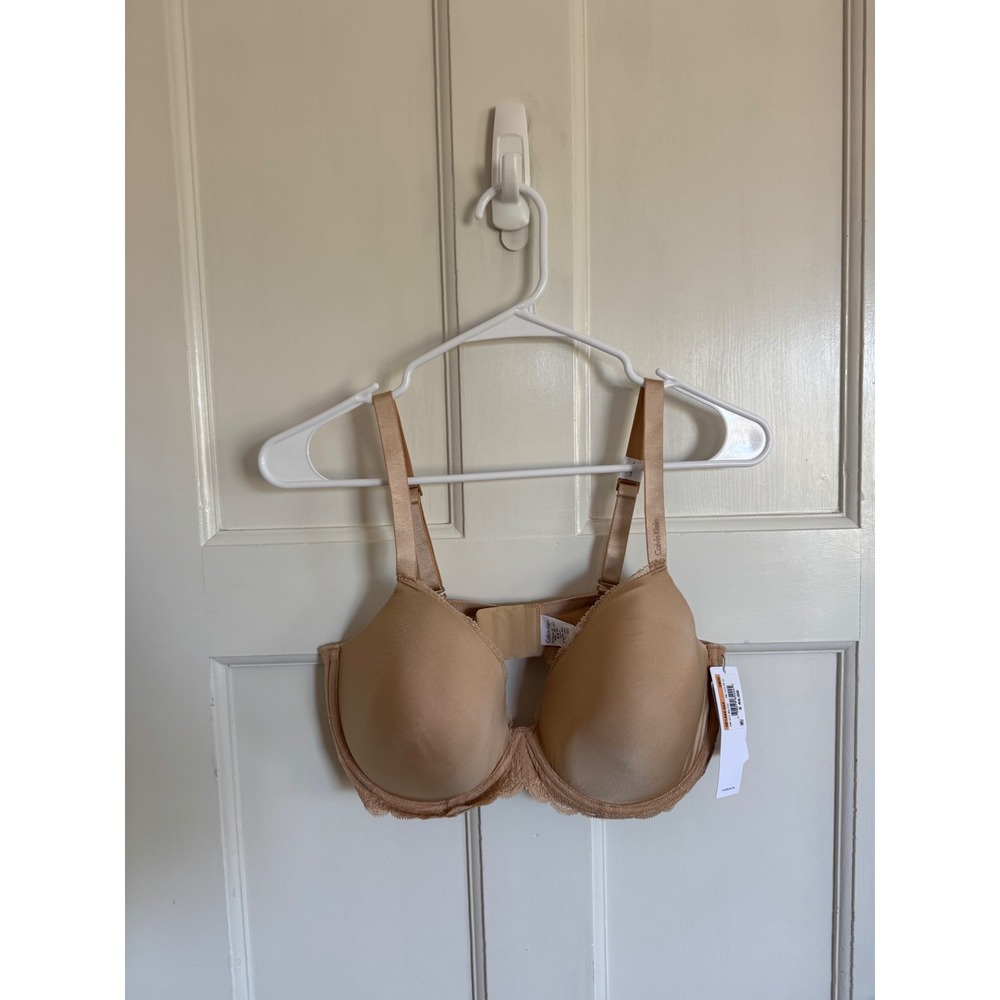 NWT Calvin Klein Seductive Comfort bra size 38DD (E)